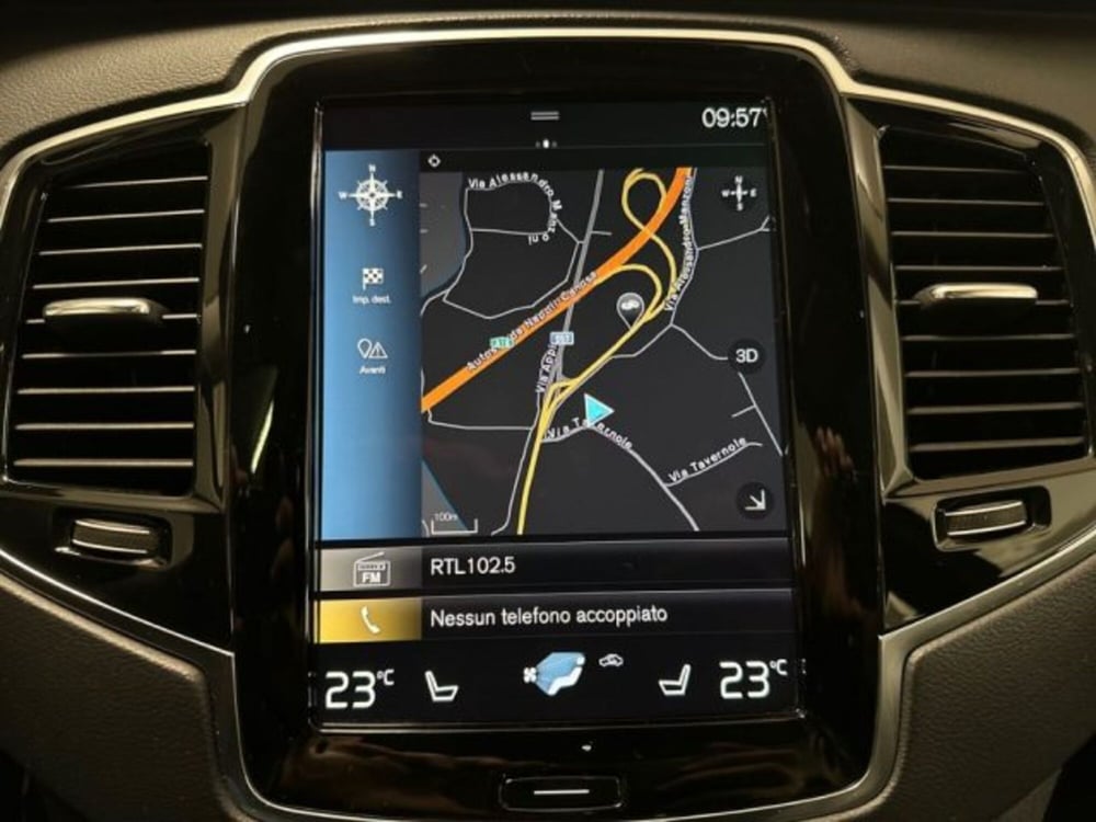 Volvo XC90 usata a Avellino (14)