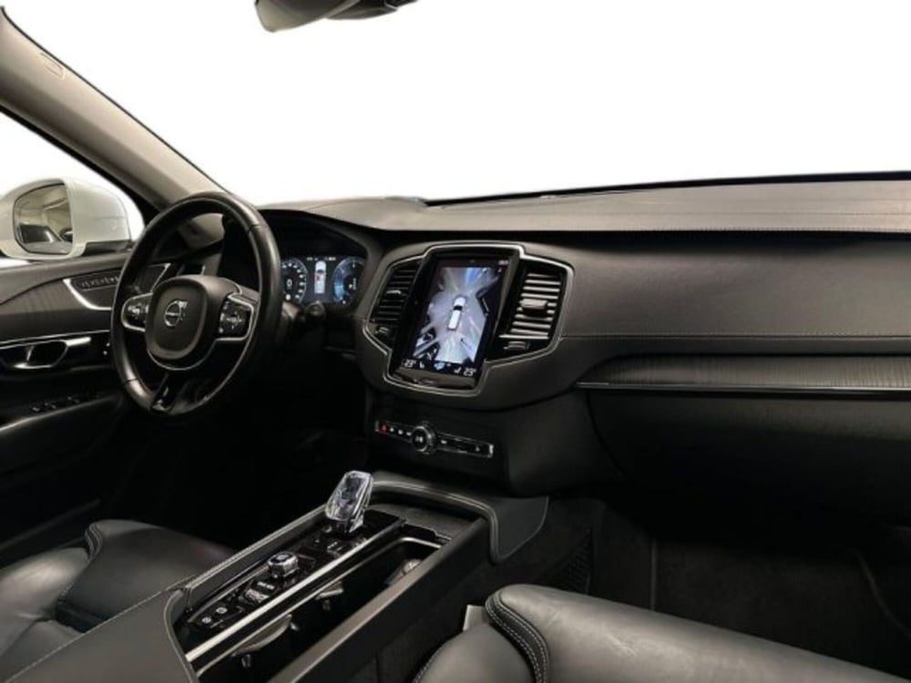 Volvo XC90 usata a Avellino (15)