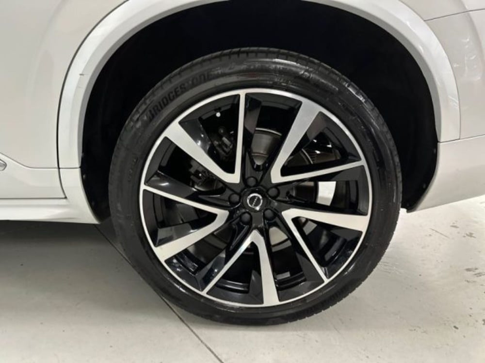 Volvo XC90 usata a Avellino (17)