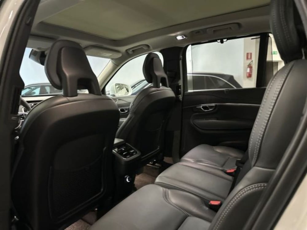 Volvo XC90 usata a Avellino (18)