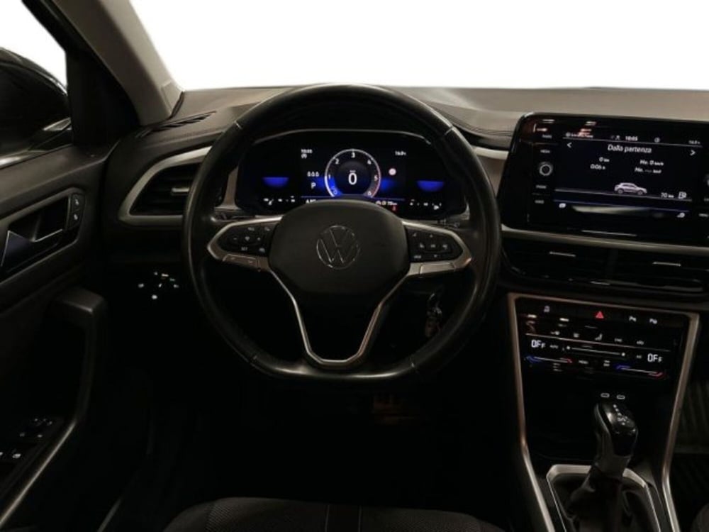Volkswagen T-Roc usata a Avellino (11)