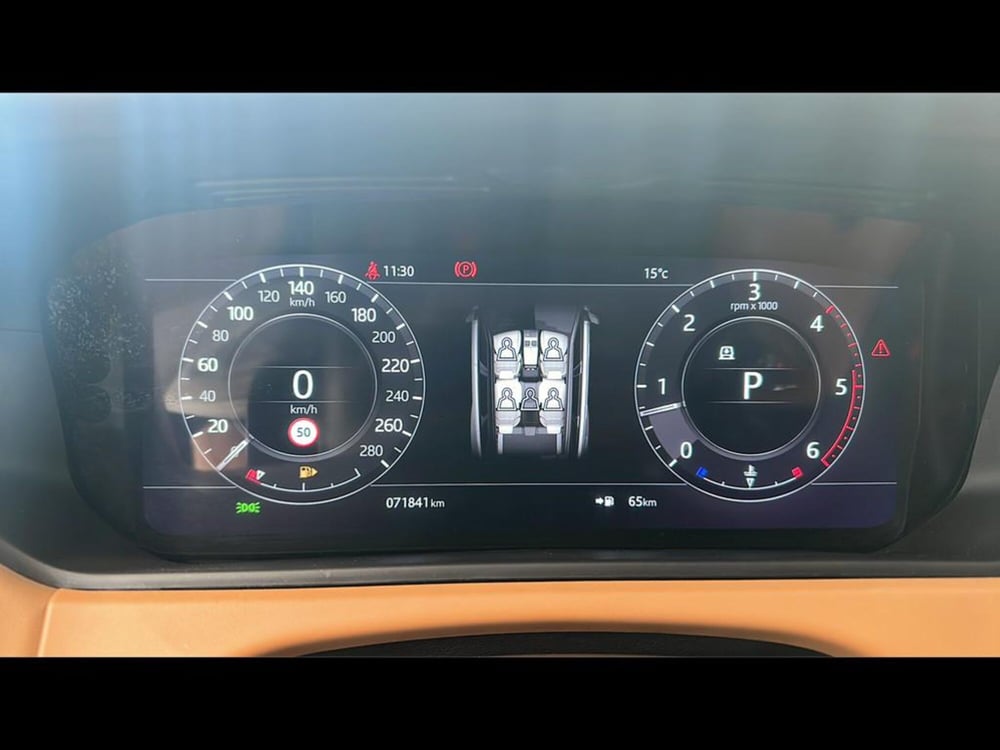 Land Rover Range Rover Velar usata a Varese (10)