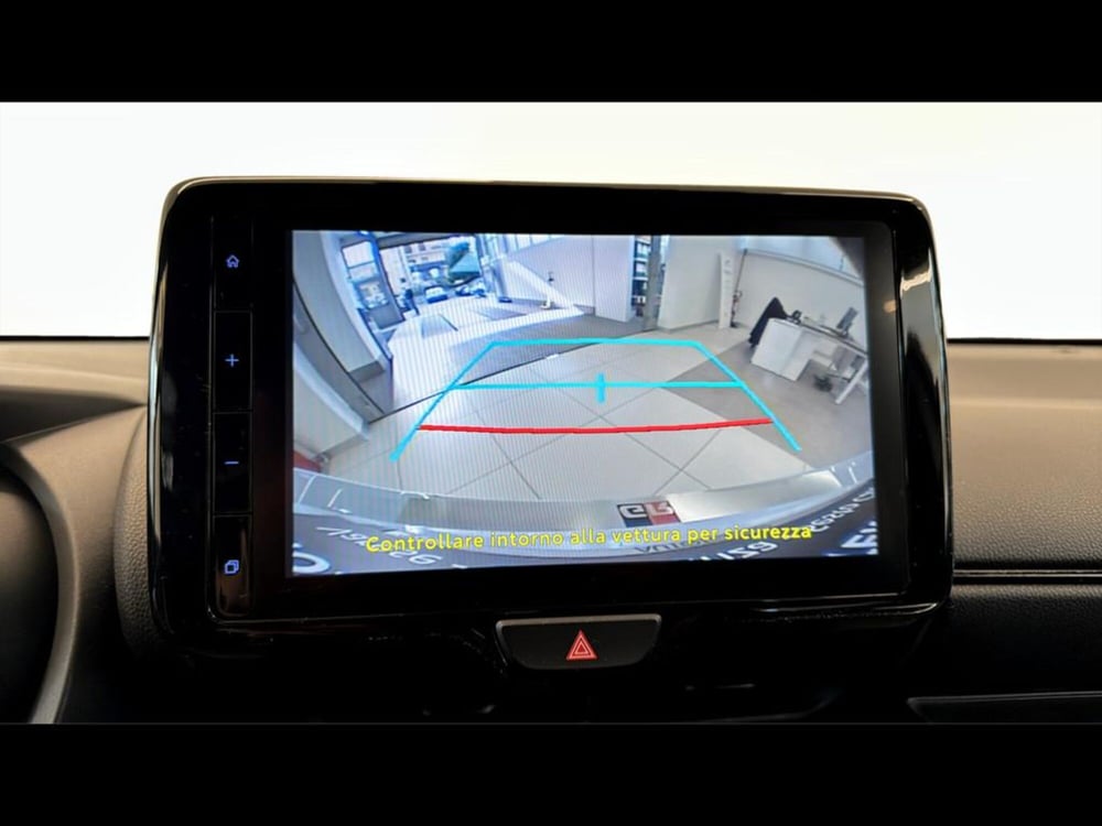 Toyota Yaris Cross usata a Varese (11)