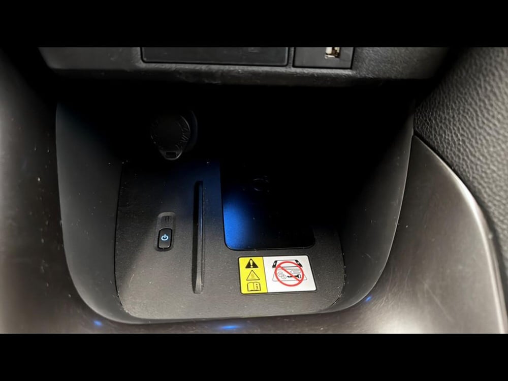 Toyota Yaris Cross usata a Varese (12)
