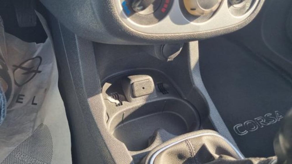 Opel Corsa usata a Savona (10)