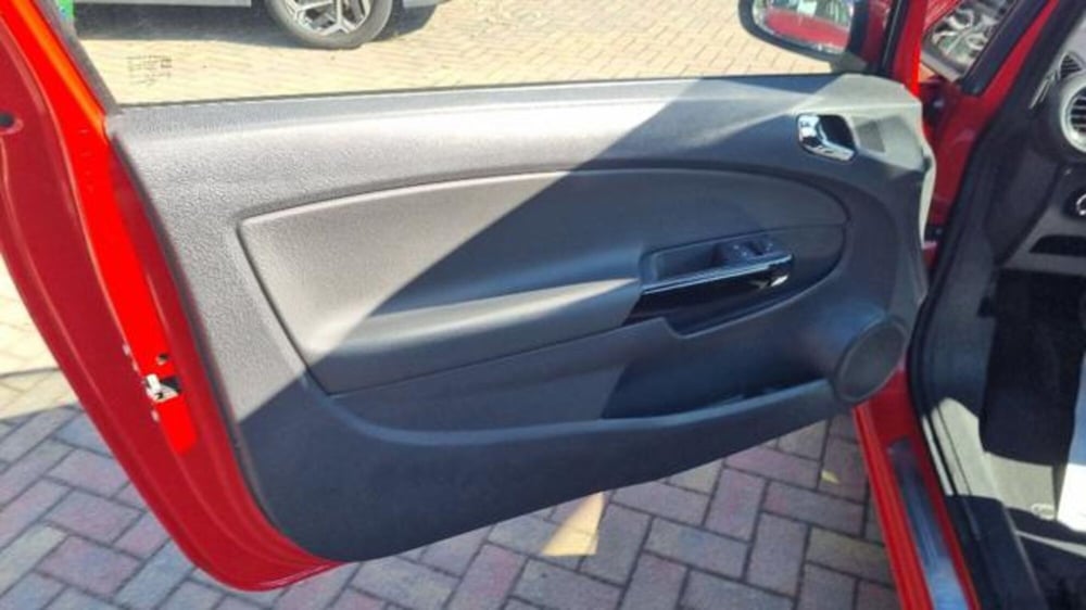 Opel Corsa usata a Savona (14)