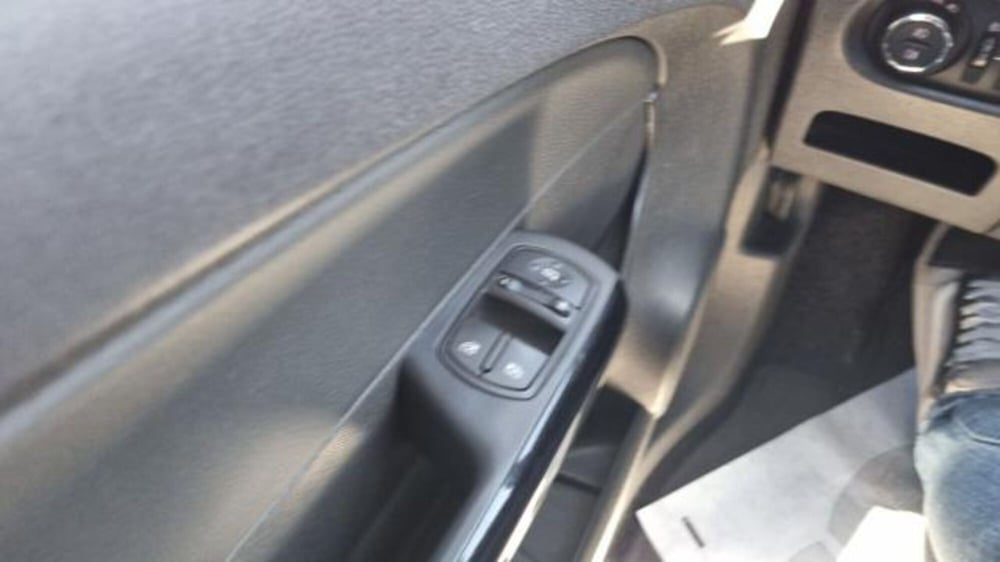 Opel Corsa usata a Savona (8)