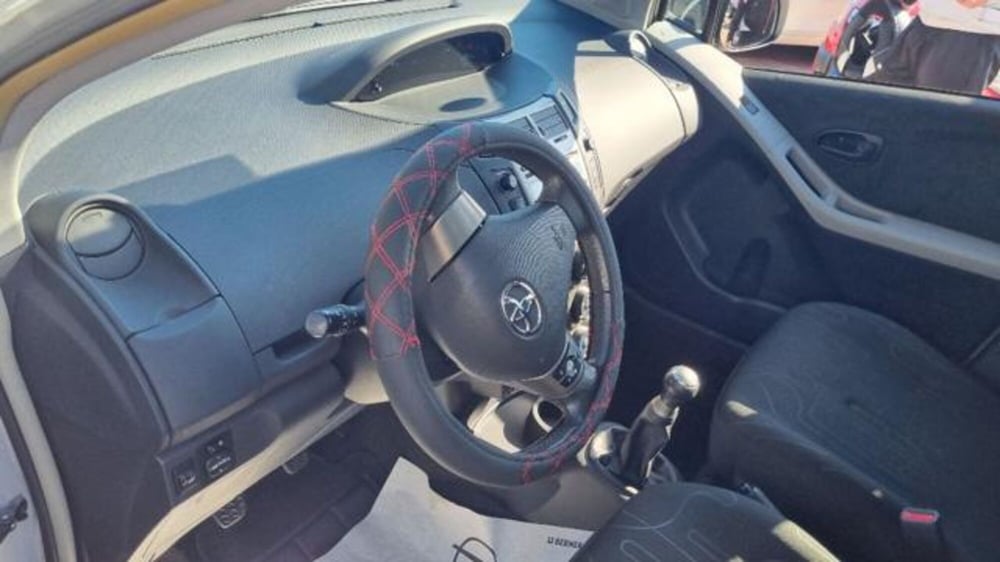 Toyota Yaris usata a Savona (10)