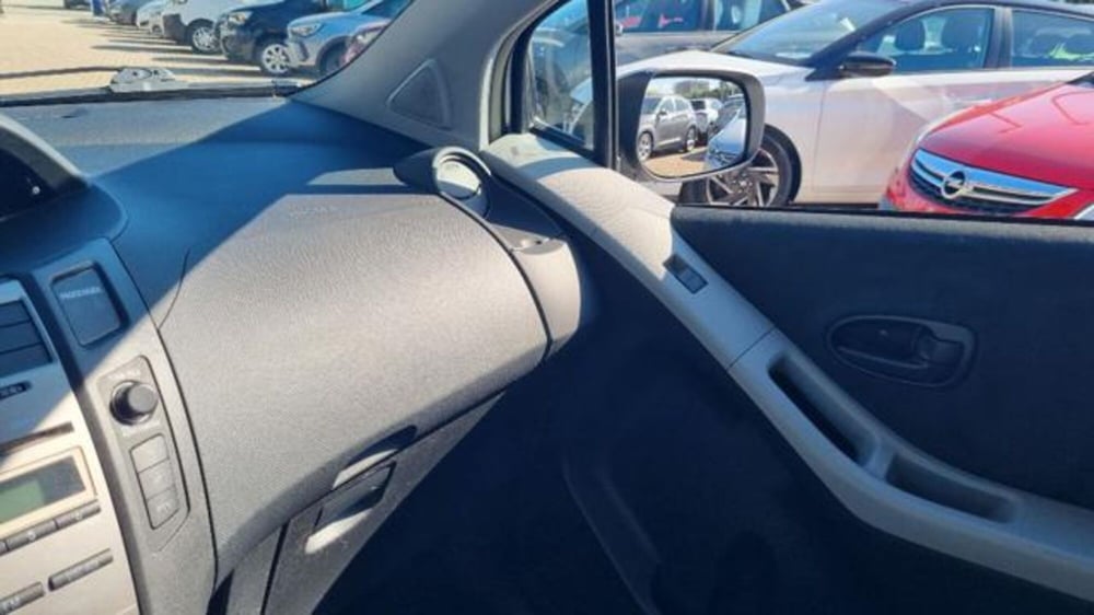 Toyota Yaris usata a Savona (7)