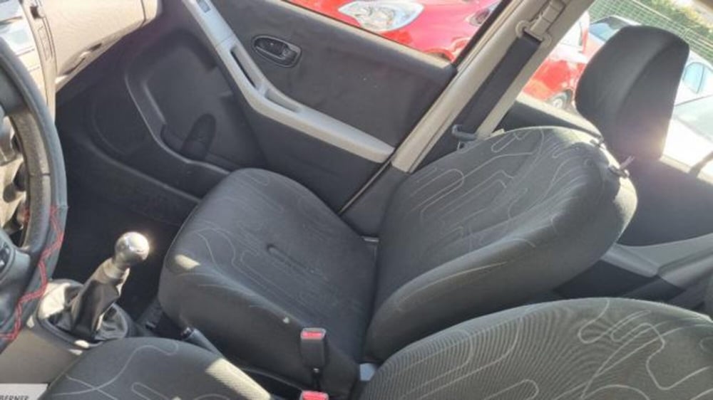 Toyota Yaris usata a Savona (8)