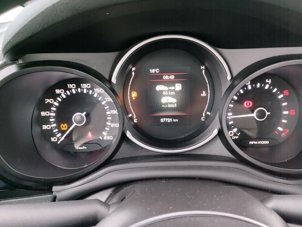Fiat 500L usata a Asti (8)