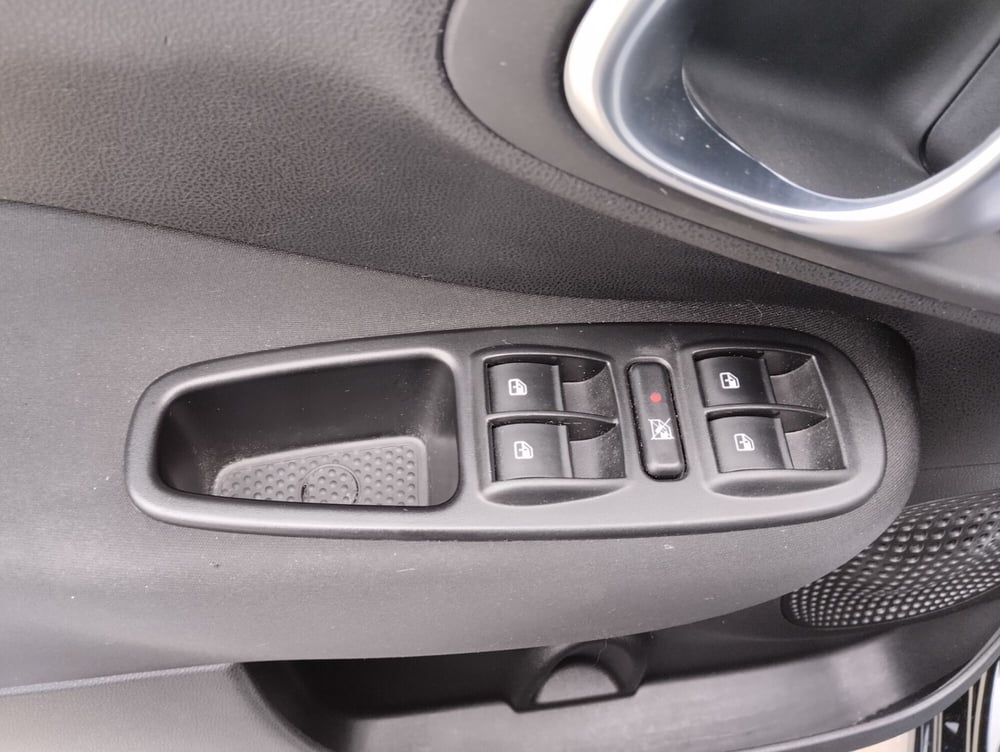 Fiat 500L usata a Asti (10)