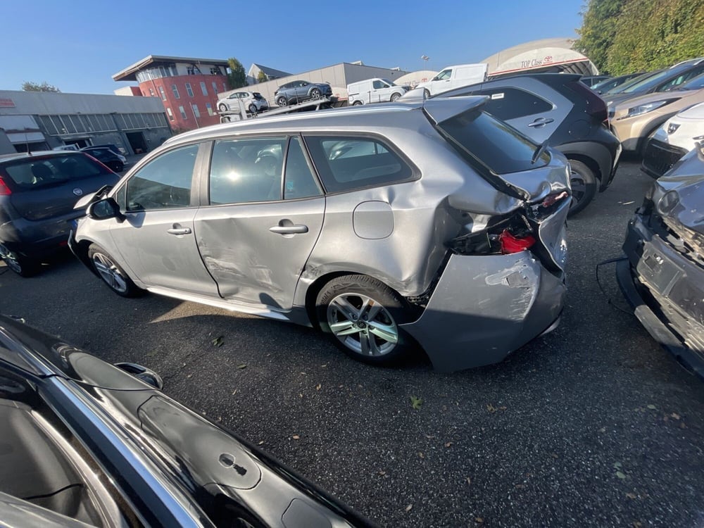 Toyota Corolla Touring Sports usata a Piacenza (3)