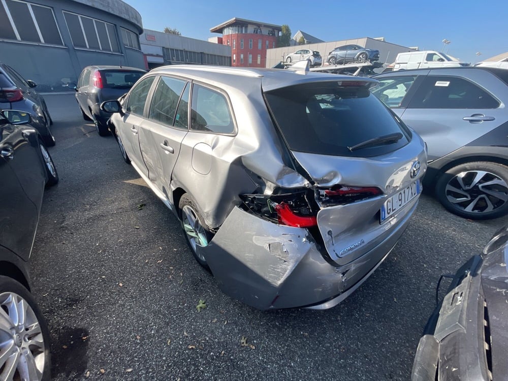 Toyota Corolla Touring Sports usata a Piacenza (4)