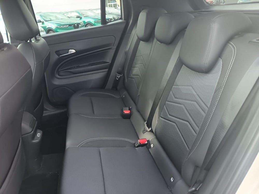 Jeep Avenger usata a Alessandria (15)