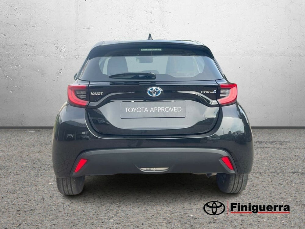 Toyota Yaris usata a Lecco (4)