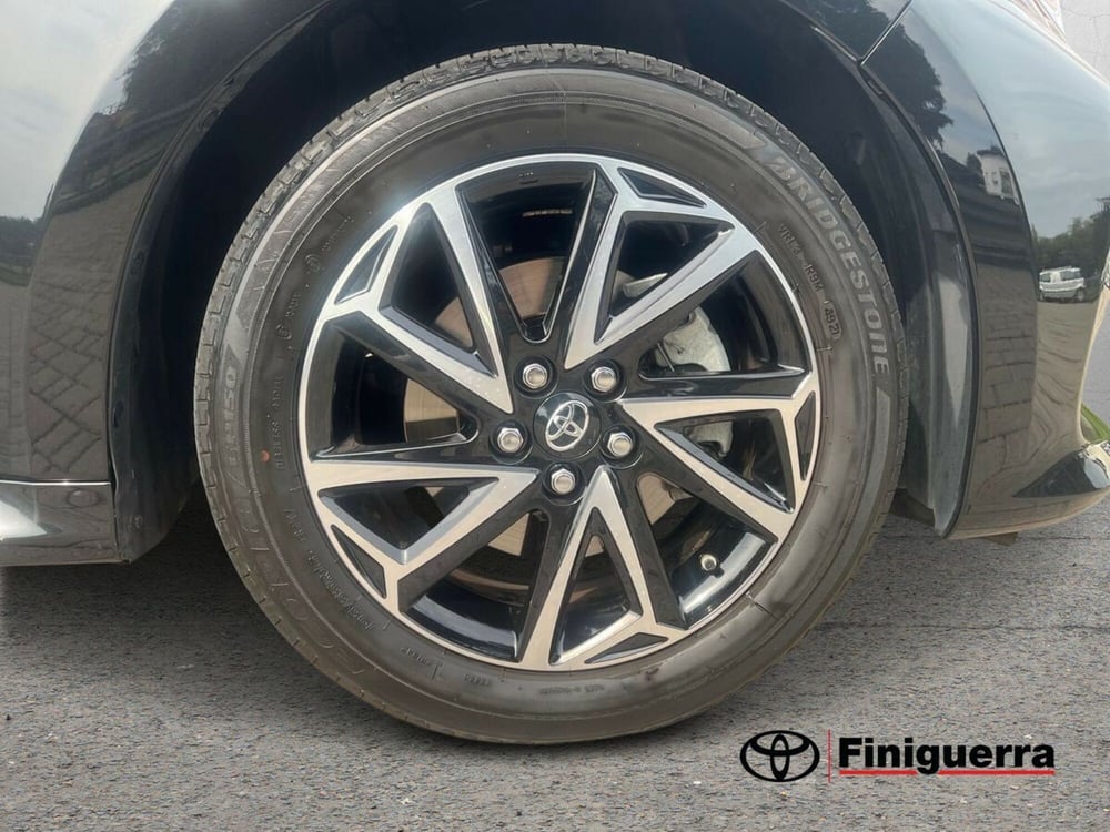 Toyota Yaris usata a Lecco (8)