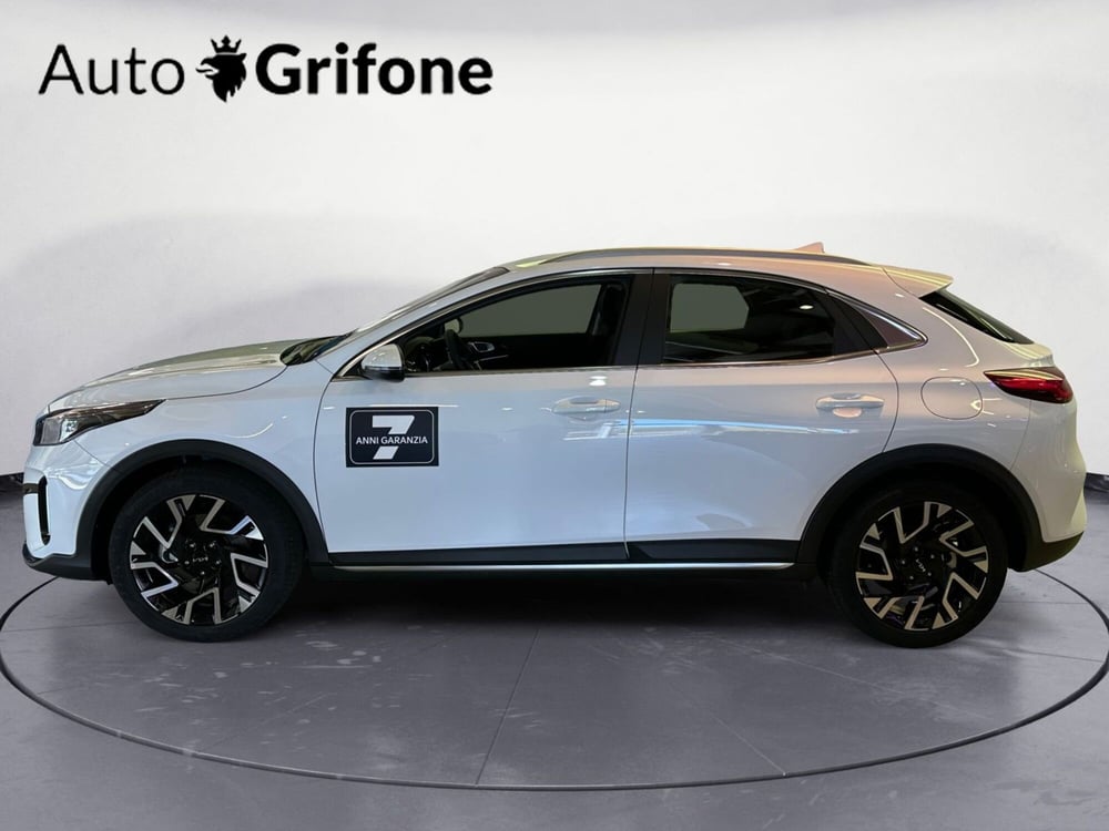 Kia XCeed nuova a Modena (2)