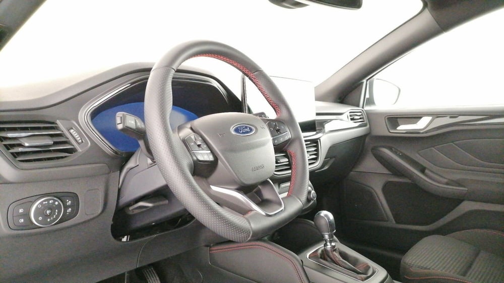 Ford Focus Station Wagon usata a Roma (11)
