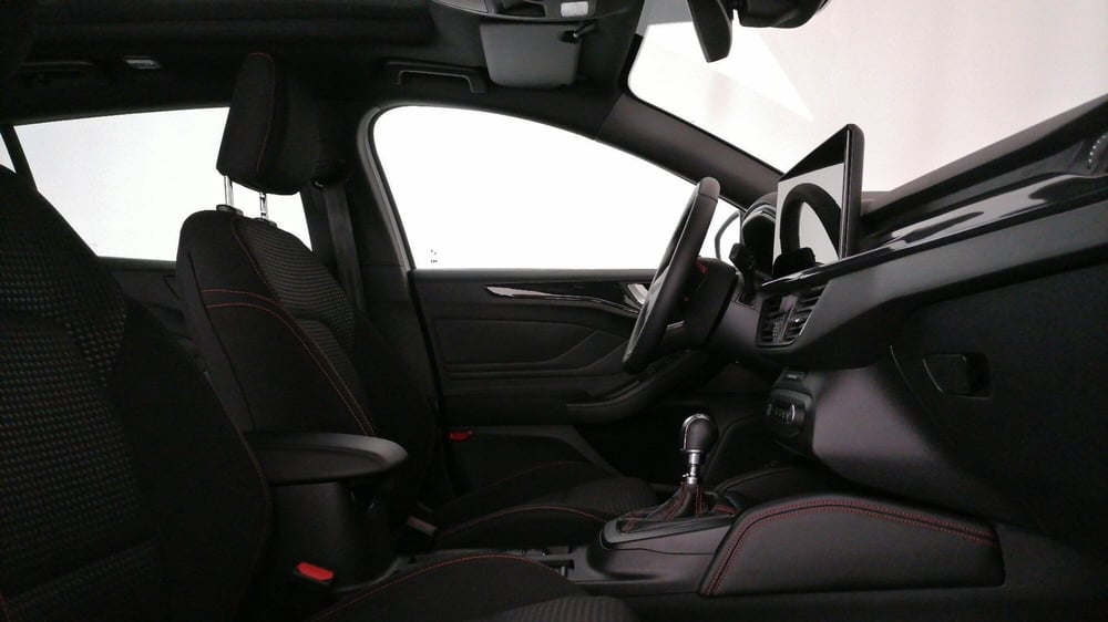 Ford Focus Station Wagon usata a Roma (6)