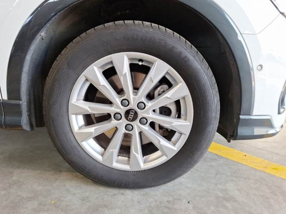 Audi Q3 Sportback usata a Salerno (17)