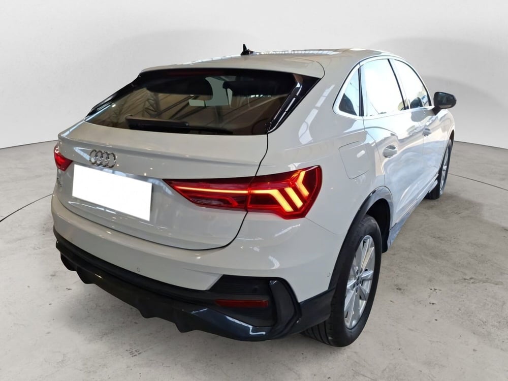 Audi Q3 Sportback usata a Salerno (3)