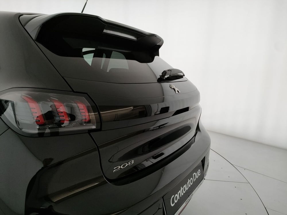 Peugeot 208 usata a Caserta (9)