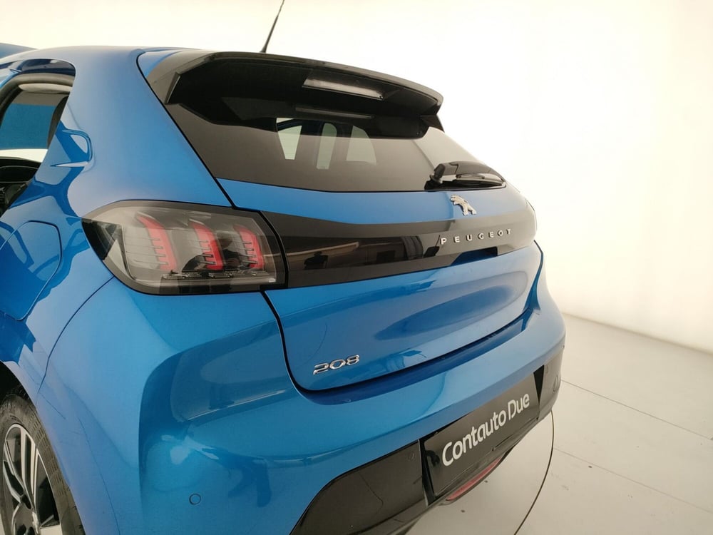 Peugeot 208 usata a Caserta (9)