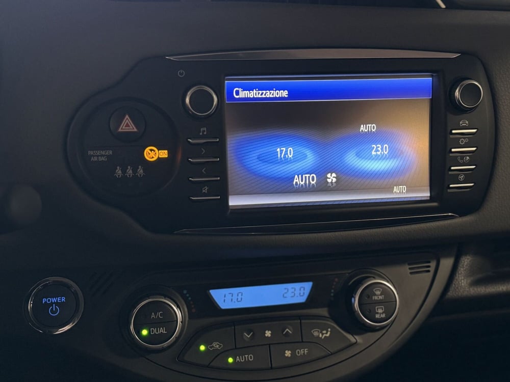 Toyota Yaris usata a Brescia (10)
