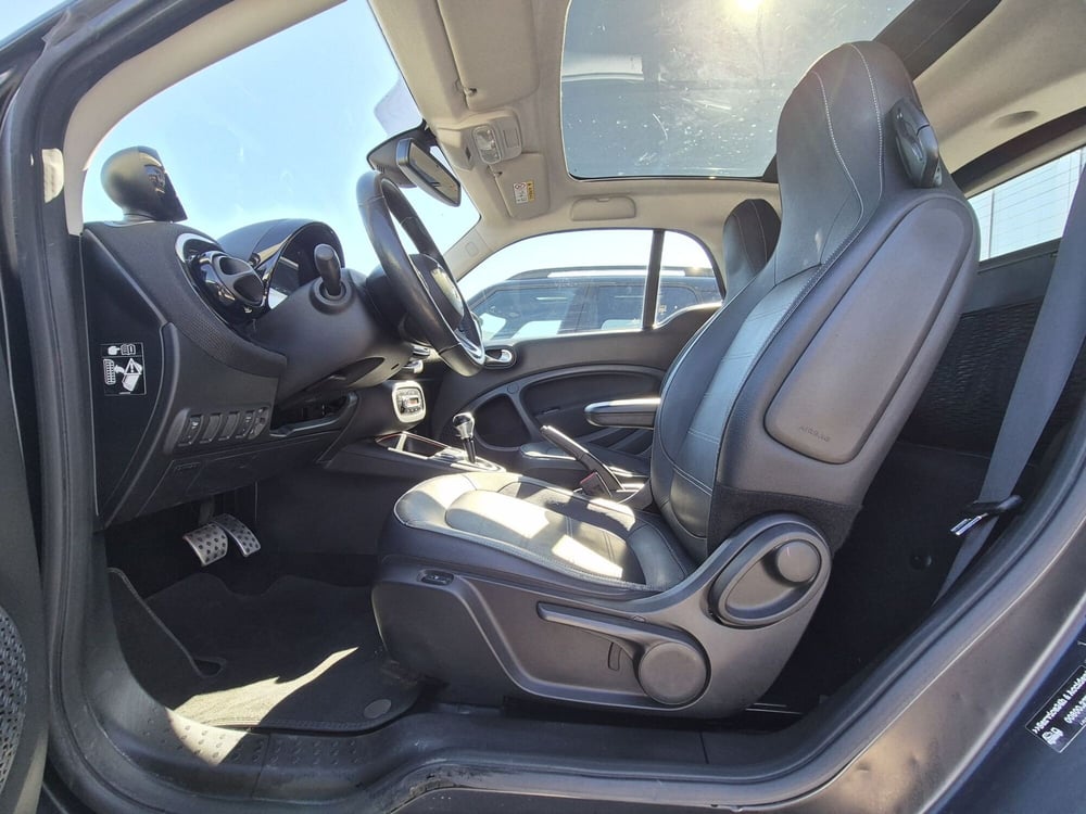smart Fortwo usata  (17)