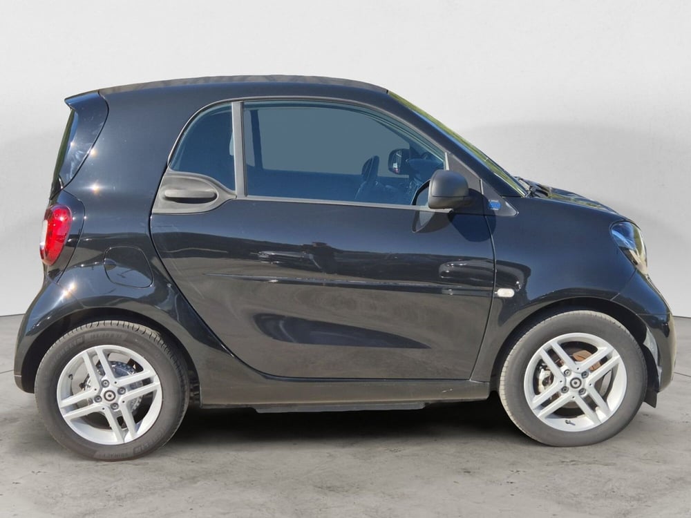smart Fortwo usata  (5)