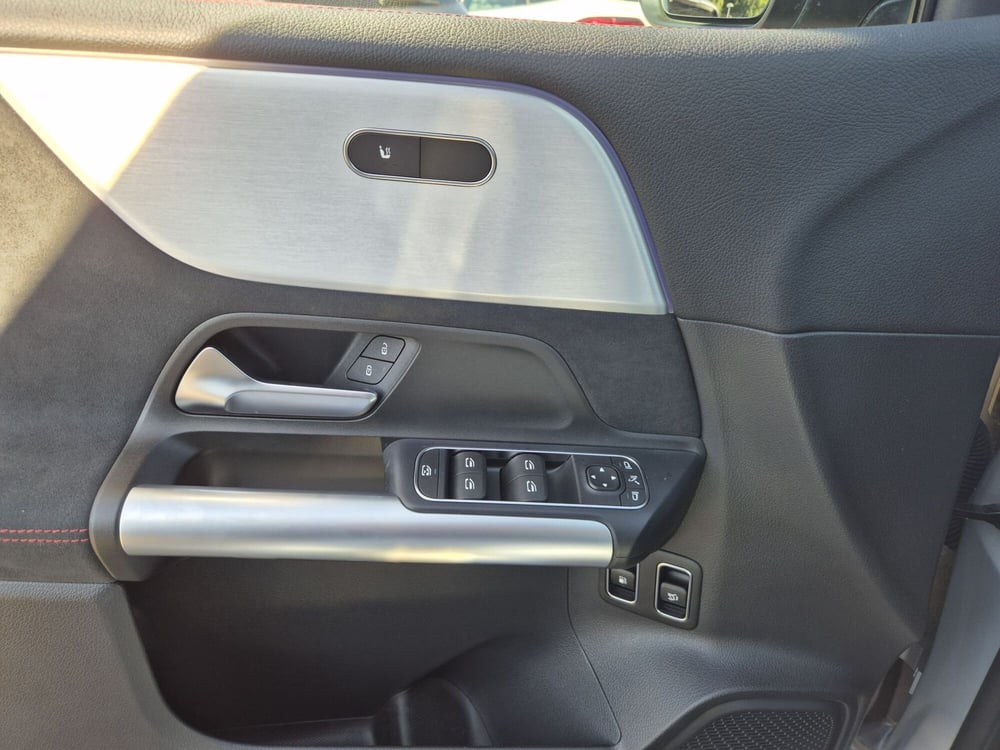 Mercedes-Benz Classe B usata  (20)