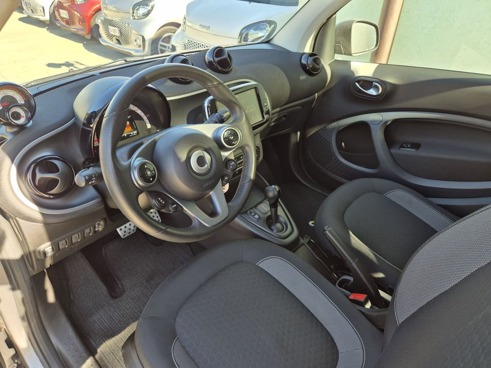 smart Fortwo usata  (6)