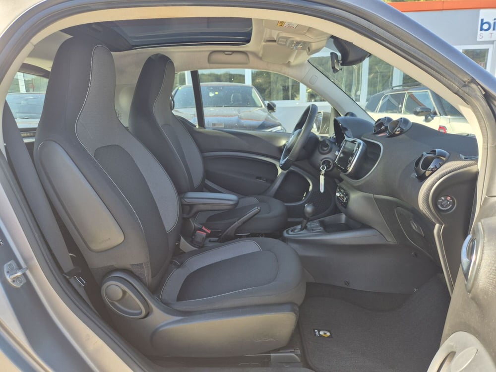 smart Fortwo usata  (8)