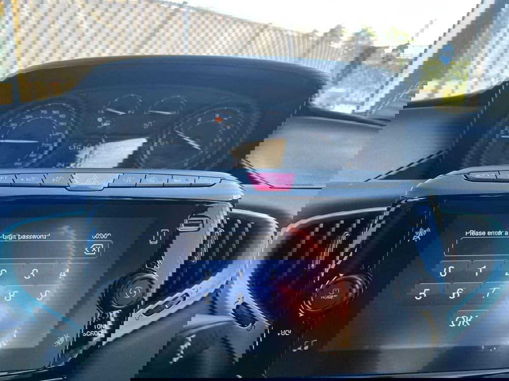 Lancia Ypsilon usata a Milano (16)