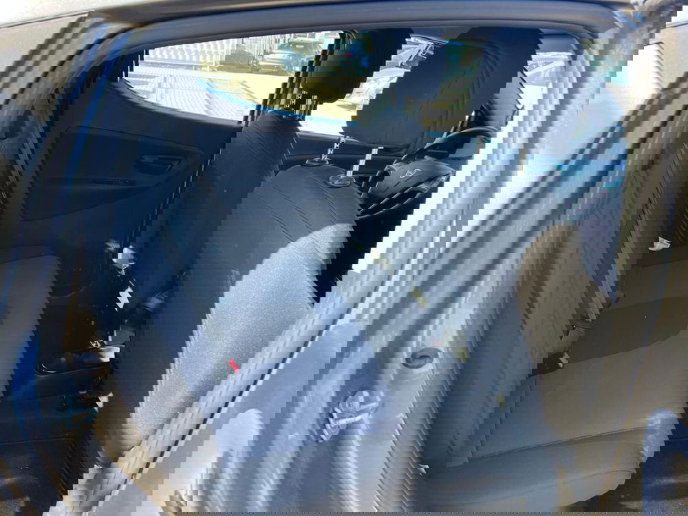 Lancia Ypsilon usata a Milano (14)