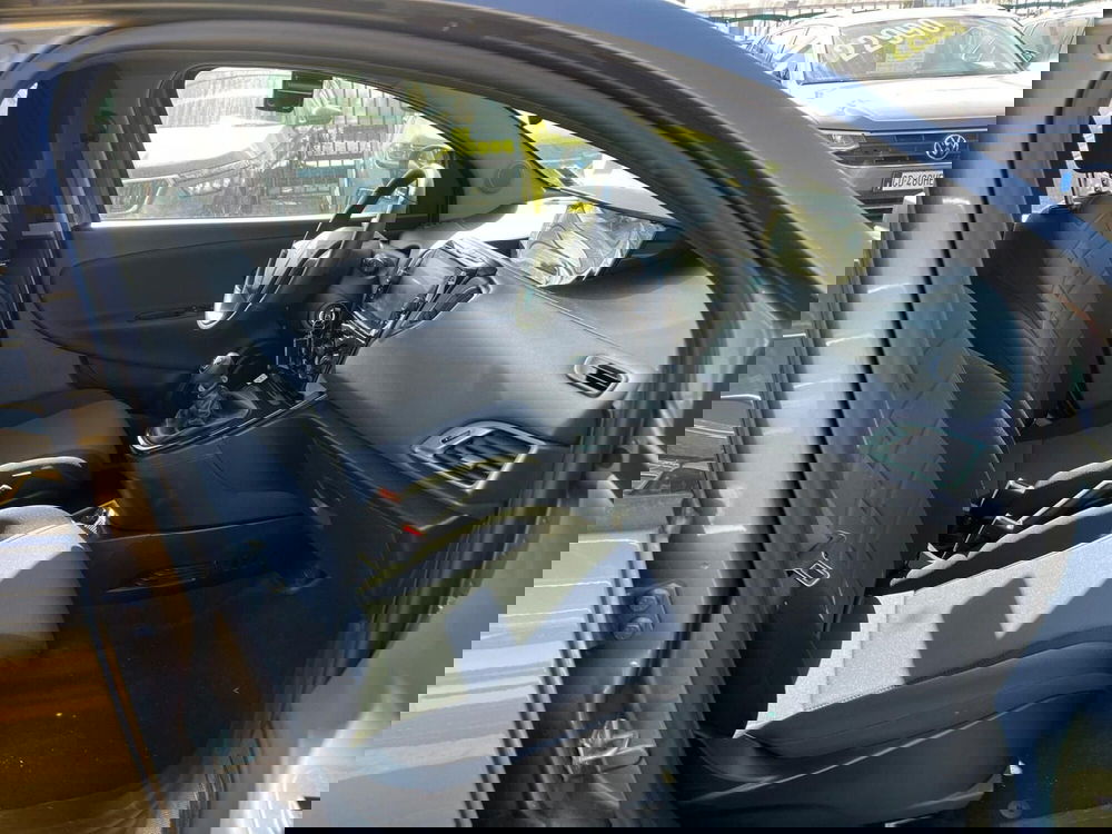 Lancia Ypsilon usata a Milano (12)