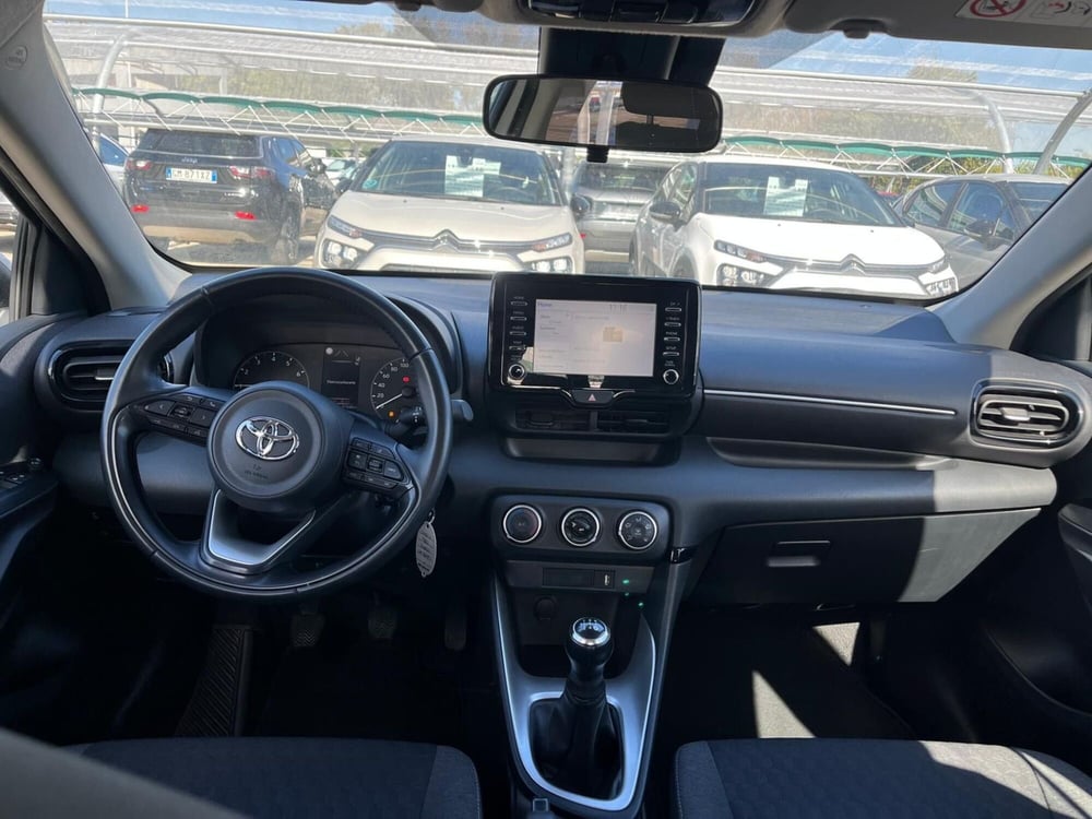 Toyota Yaris usata a Milano (15)