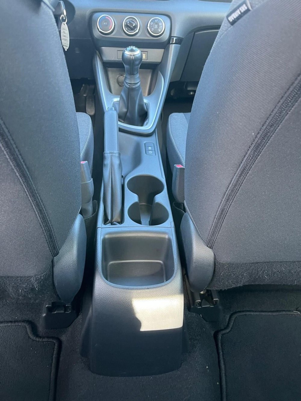 Toyota Yaris usata a Milano (19)