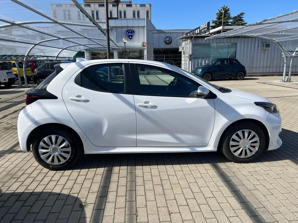 Toyota Yaris usata a Milano (4)