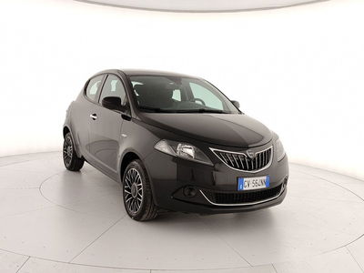 Lancia Ypsilon 1.0 FireFly 5 porte S&amp;S Hybrid Gold Plus del 2024 usata a Caserta