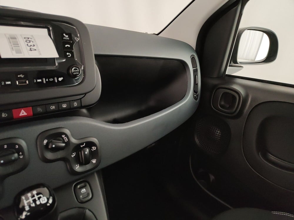 Fiat Panda Cross nuova a Caserta (20)