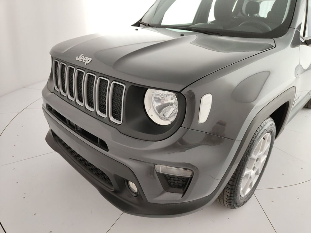 Jeep Renegade nuova a Caserta (13)