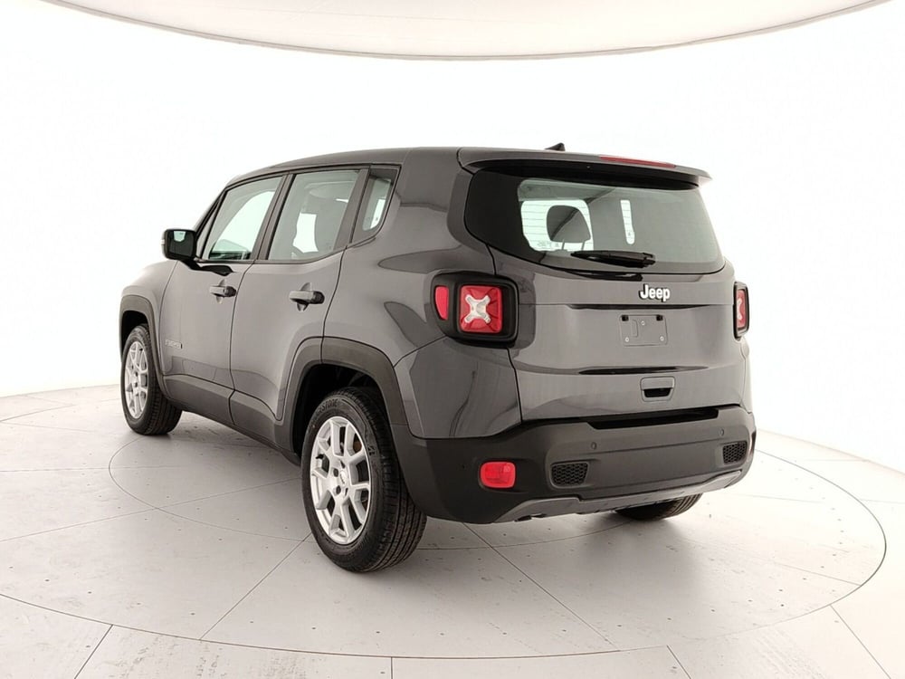 Jeep Renegade nuova a Caserta (4)