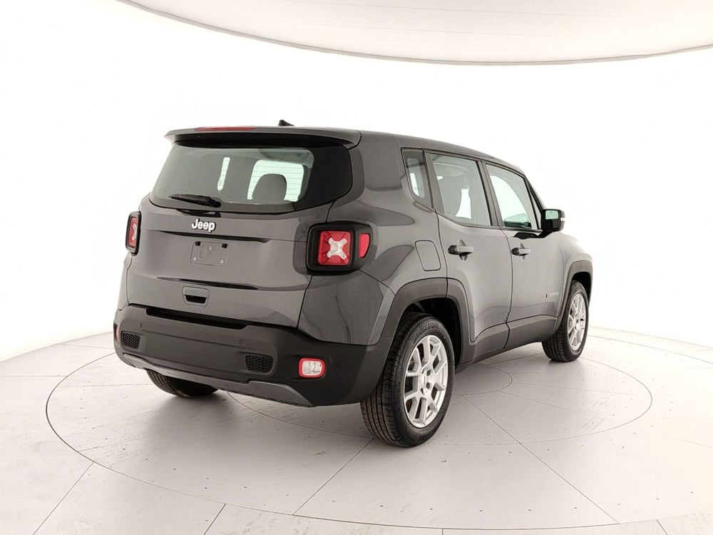 Jeep Renegade nuova a Caserta (6)