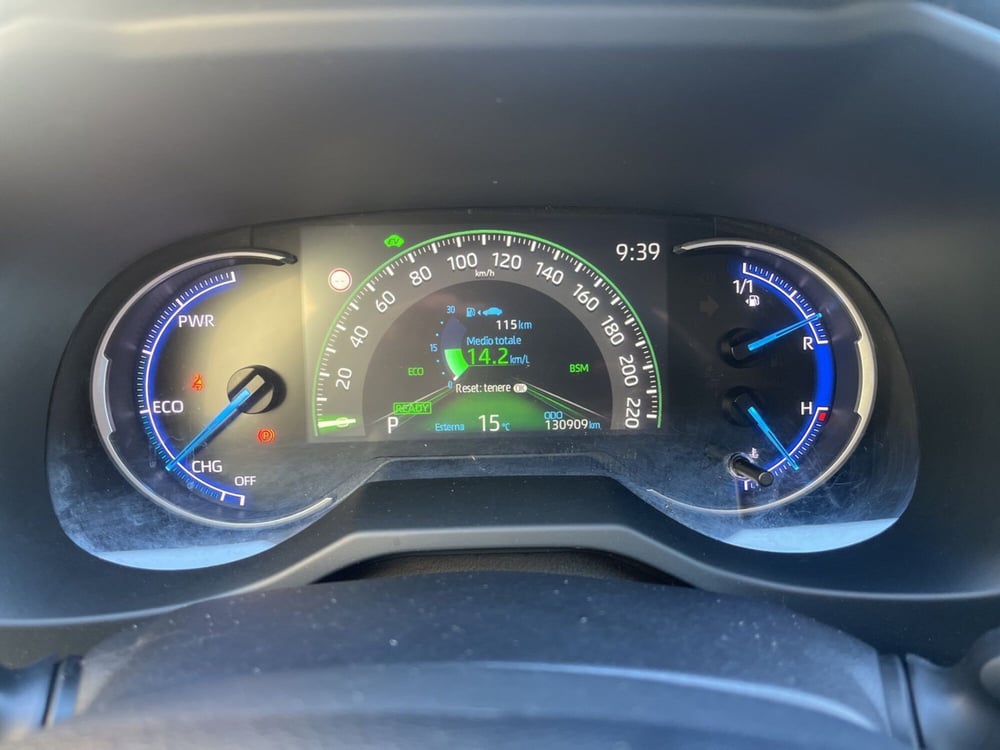 Toyota Rav4 usata a Ragusa (12)
