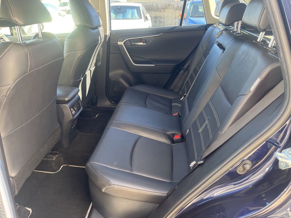 Toyota Rav4 usata a Ragusa (8)