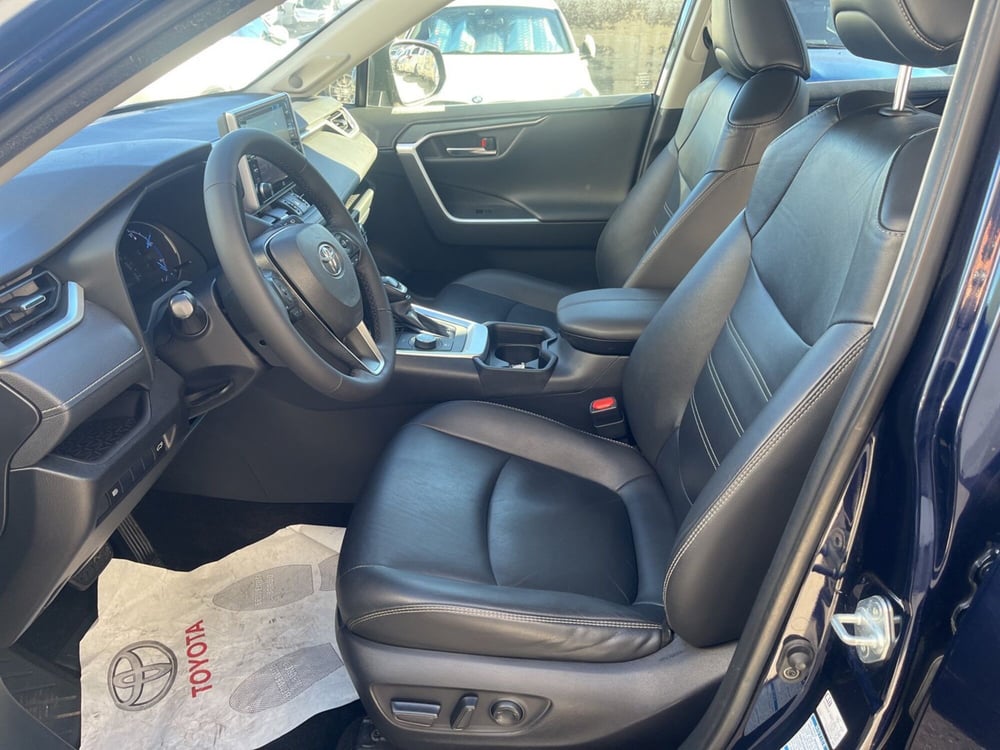 Toyota Rav4 usata a Ragusa (9)