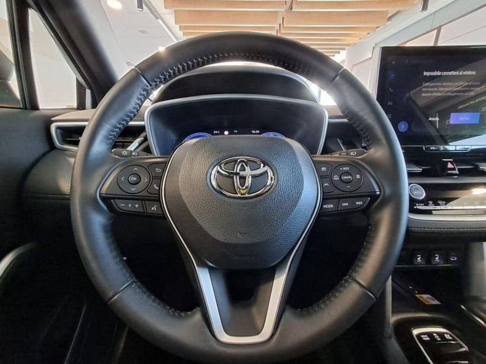 Toyota Corolla Cross Hybrid usata a Cagliari (15)