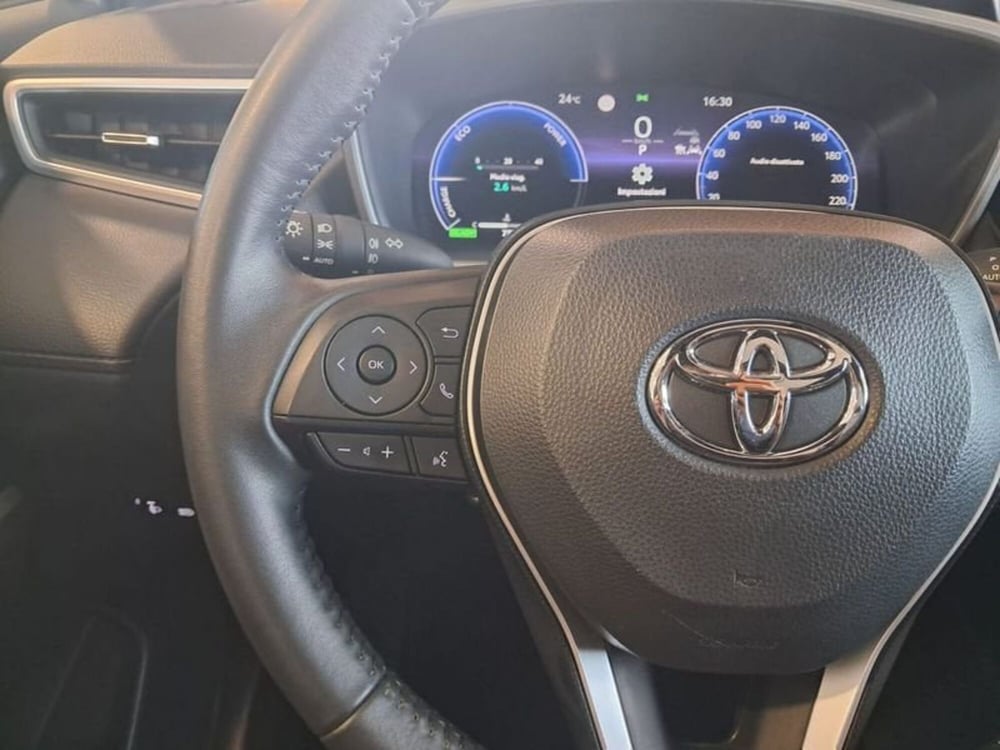 Toyota Corolla Cross Hybrid usata a Cagliari (16)